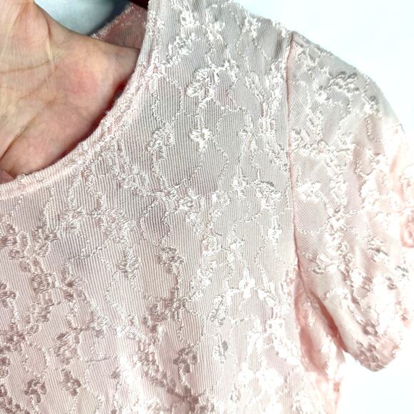 Vintage Notations Baby Pink Floral Lace T-Shirt Small - Picture 5 of 6